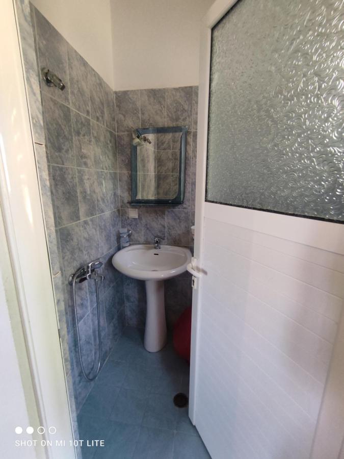 Ionian Pearl Apartment Borsh Ngoại thất bức ảnh